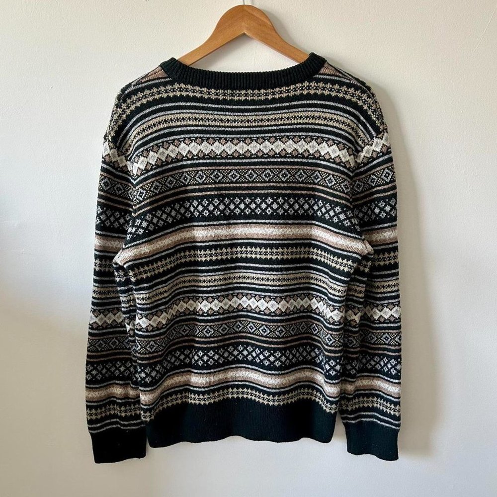 comfy h&m crewneck - Picture 2 of 2
